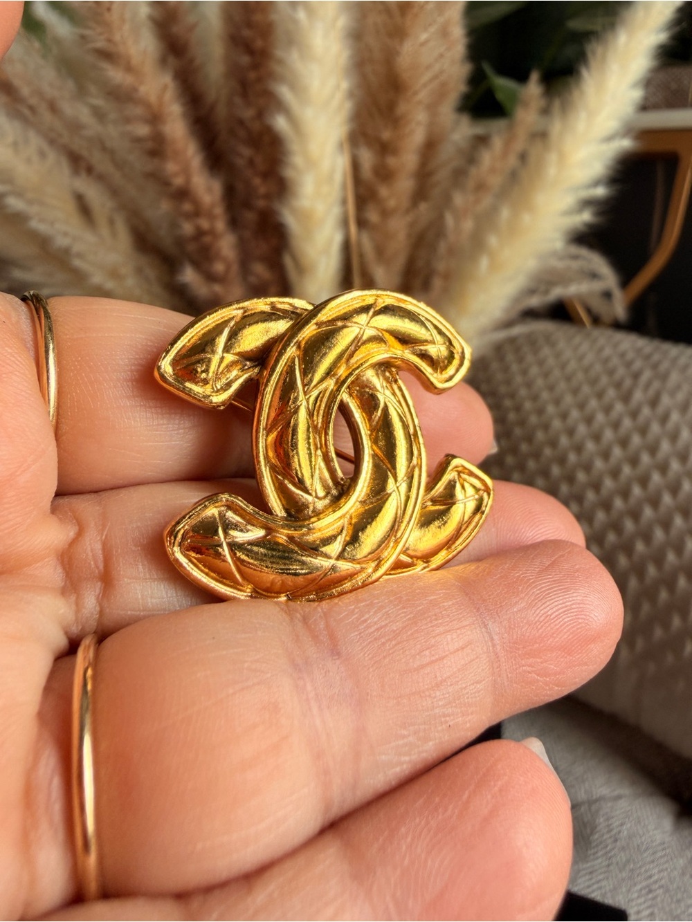 CHANEL Gold Interlocking CC Woven Logo Brooch